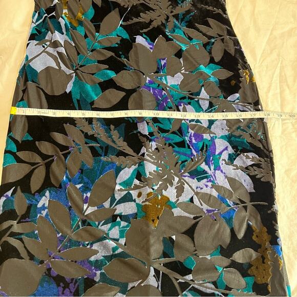 Calvin Klein Velvet Burnout Bodycon Bell Sleeve Dress size 6 - Picture 8 of 12